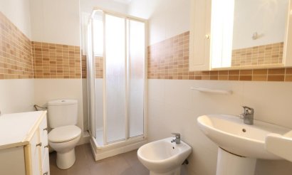 Reventa - Apartamento / piso - Torrevieja - Centro