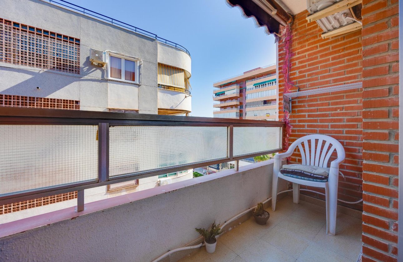 Reventa - Apartamento / piso - Torrevieja - Playa del Acequión