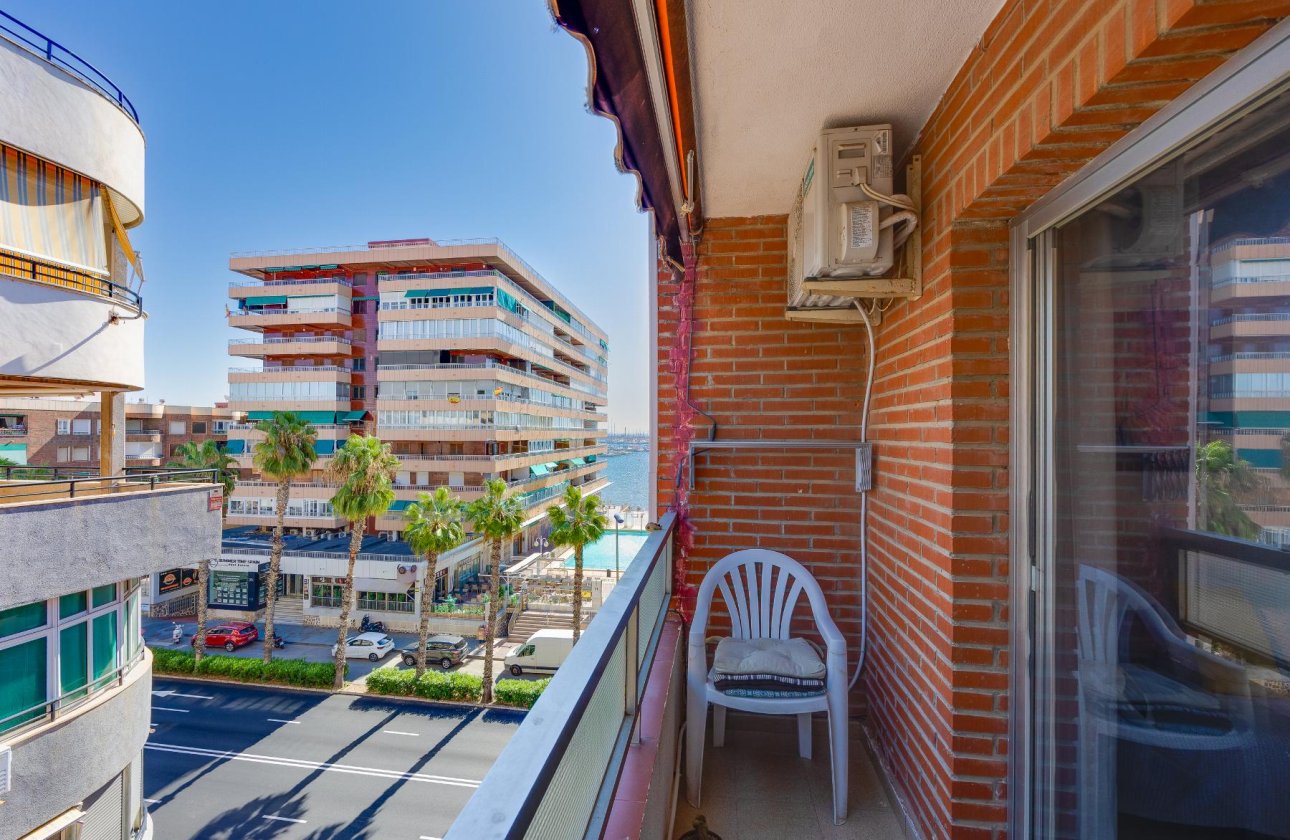 Reventa - Apartamento / piso - Torrevieja - Playa del Acequión