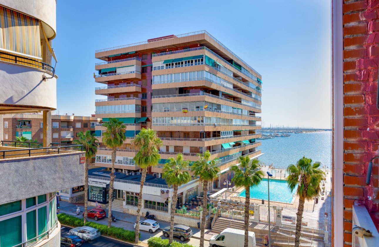 Reventa - Apartamento / piso - Torrevieja - Playa del Acequión