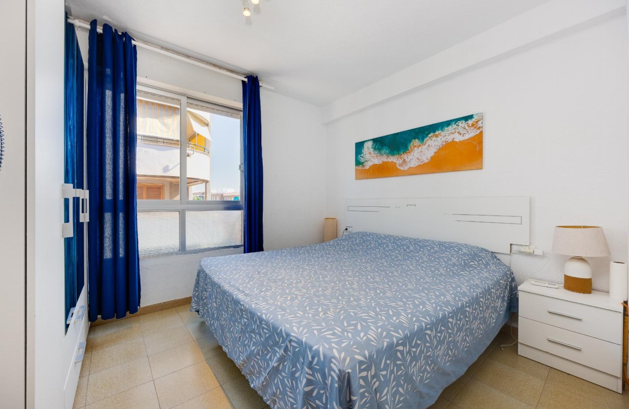 Reventa - Apartamento / piso - Torrevieja - Playa del Acequión