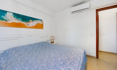 Reventa - Apartamento / piso - Torrevieja - Playa del Acequión