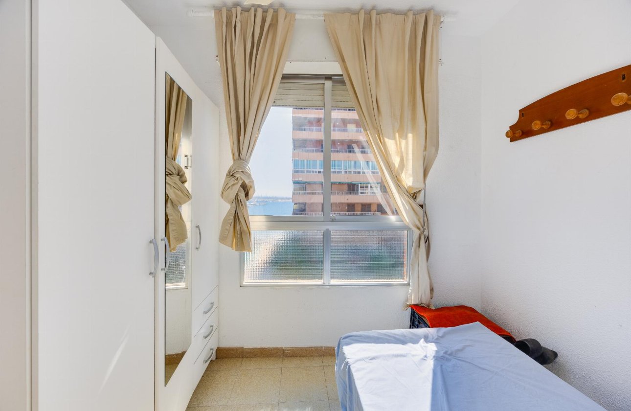 Reventa - Apartamento / piso - Torrevieja - Playa del Acequión
