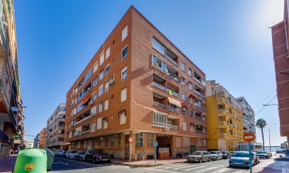 Reventa - Apartamento / piso - Torrevieja - Playa del Acequión