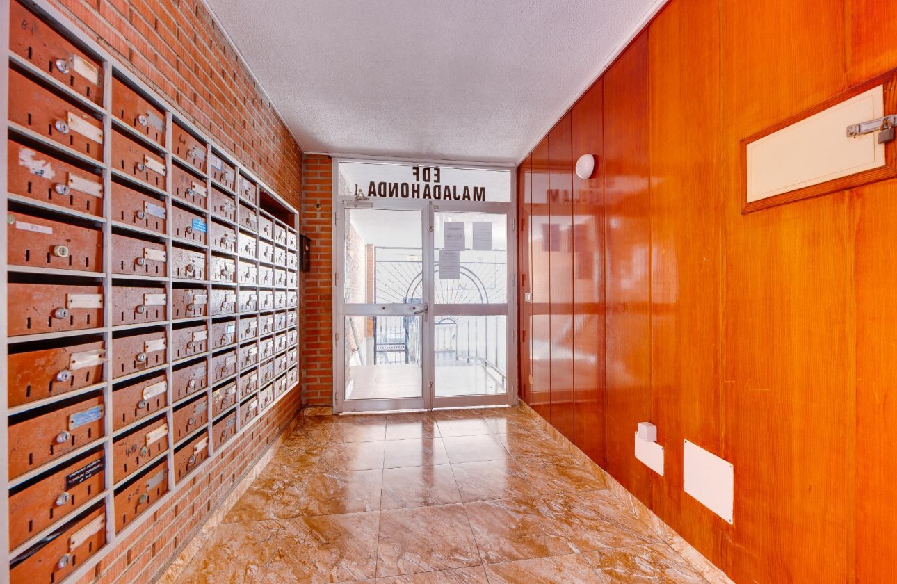 Reventa - Apartamento / piso - Torrevieja - Playa del Acequión