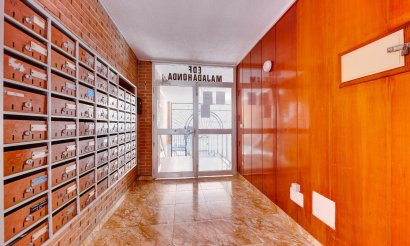 Reventa - Apartamento / piso - Torrevieja - Playa del Acequión