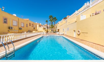 Resale - Townhouse - Orihuela Costa - Villamartin