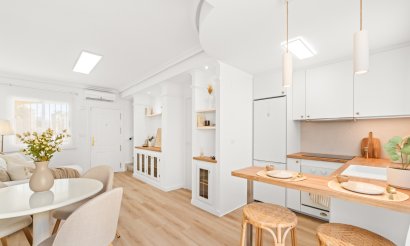 Resale - Townhouse - Orihuela Costa - Villamartin