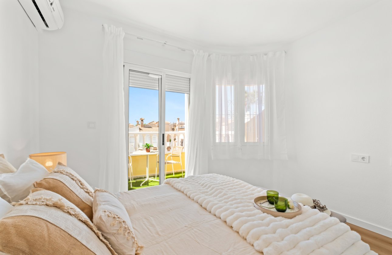 Resale - Townhouse - Orihuela Costa - Villamartin
