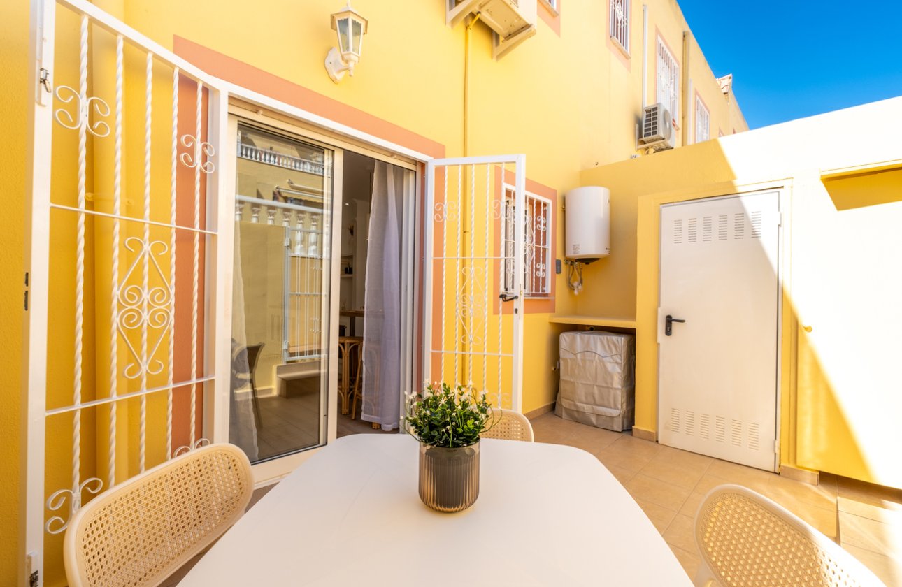 Resale - Townhouse - Orihuela Costa - Villamartin