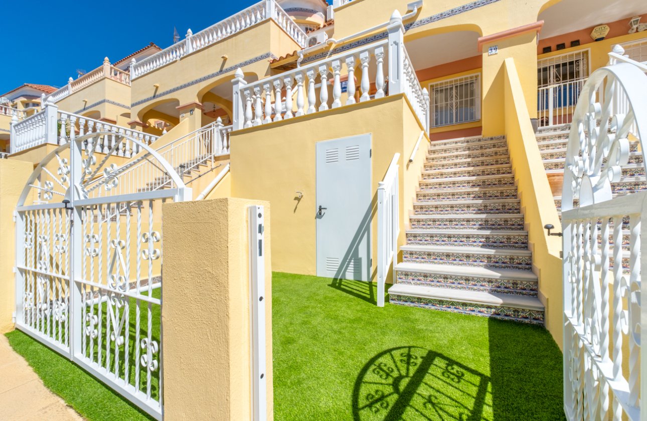 Resale - Townhouse - Orihuela Costa - Villamartin