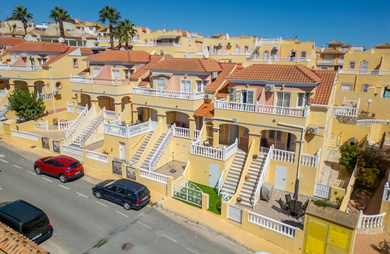 Resale - Townhouse - Orihuela Costa - Villamartin
