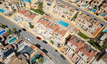 Resale - Townhouse - Orihuela Costa - Villamartin