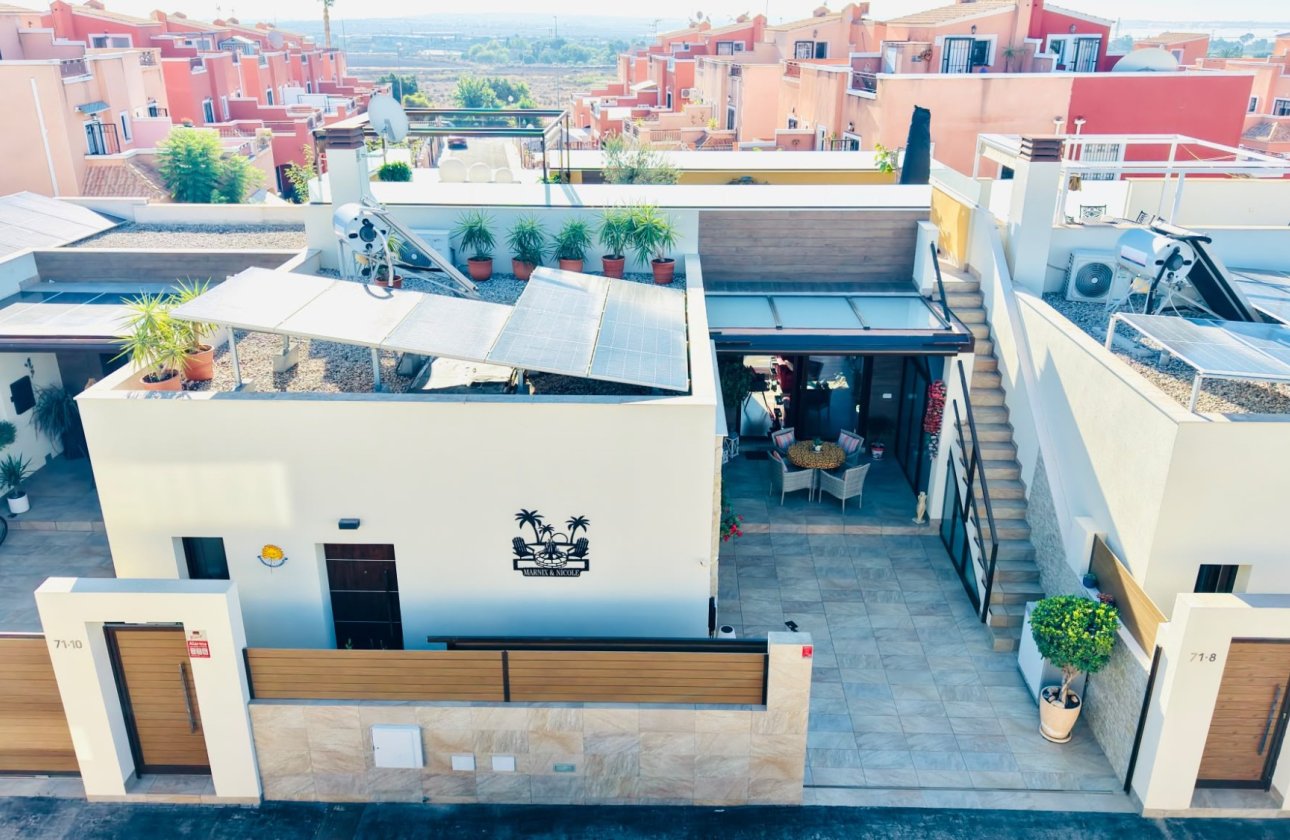 Revente - Villa / Semi detached - Los Montesinos