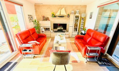 Revente - Villa / Semi detached - Los Montesinos