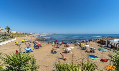 Resale - Apartment / flat - Torrevieja - Cabo cervera