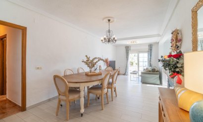 Reventa - Villa - Orihuela Costa - Los Balcones