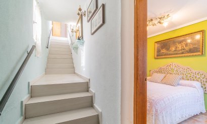 Reventa - Villa - Orihuela Costa - Los Balcones