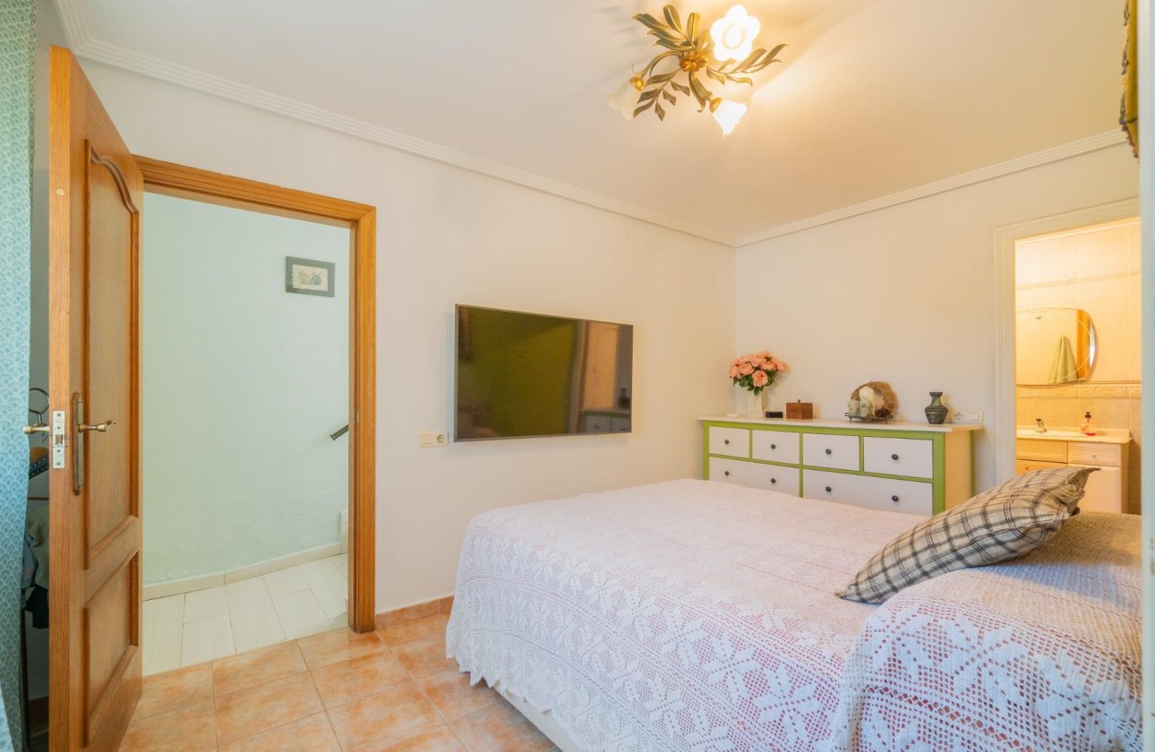 Reventa - Villa - Orihuela Costa - Los Balcones