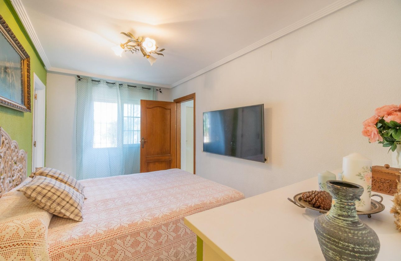 Reventa - Villa - Orihuela Costa - Los Balcones