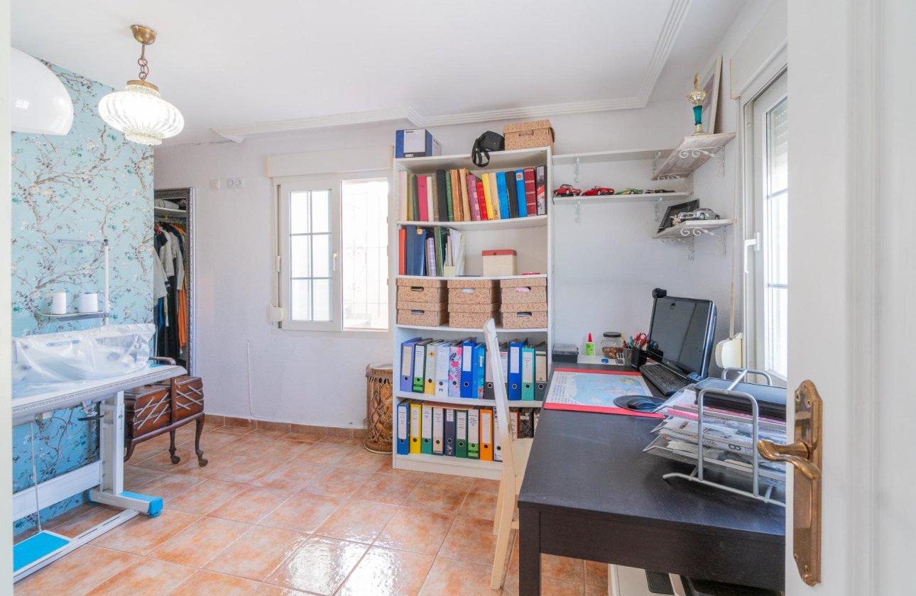 Reventa - Villa - Orihuela Costa - Los Balcones