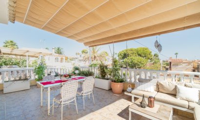 Reventa - Villa - Orihuela Costa - Los Balcones