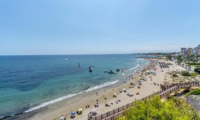 Resale - Villa - Orihuela Costa - Campoamor
