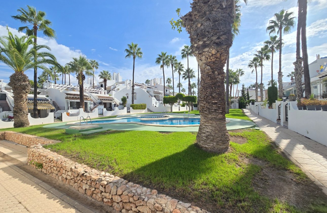 Resale - Townhouse - Orihuela Costa - Los Dolses *