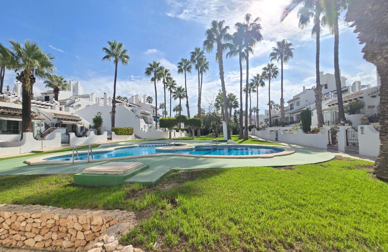 Resale - Townhouse - Orihuela Costa - Los Dolses *