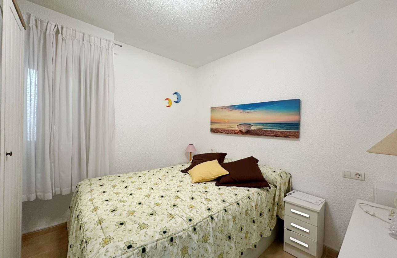 Reventa - Apartamento / piso - Torrevieja