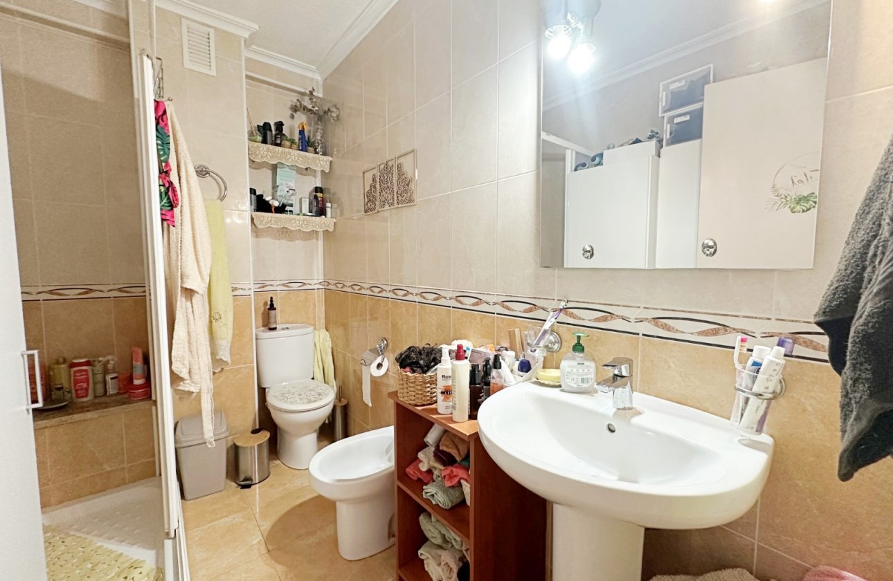 Reventa - Apartamento / piso - Torrevieja
