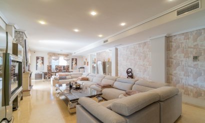 Resale - Villa - Torrevieja - Torre la mata