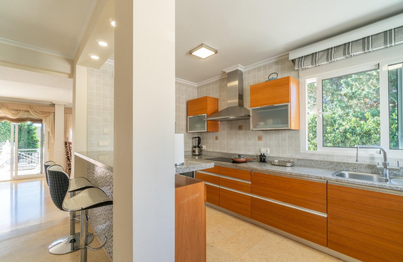 Resale - Villa - Torrevieja - Torre la mata