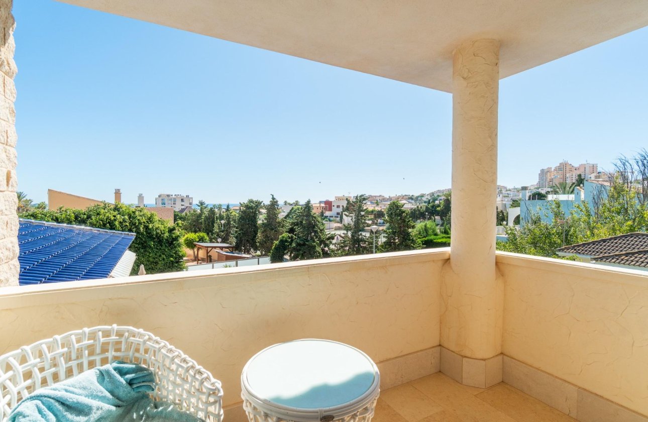Resale - Villa - Torrevieja - Torre la mata