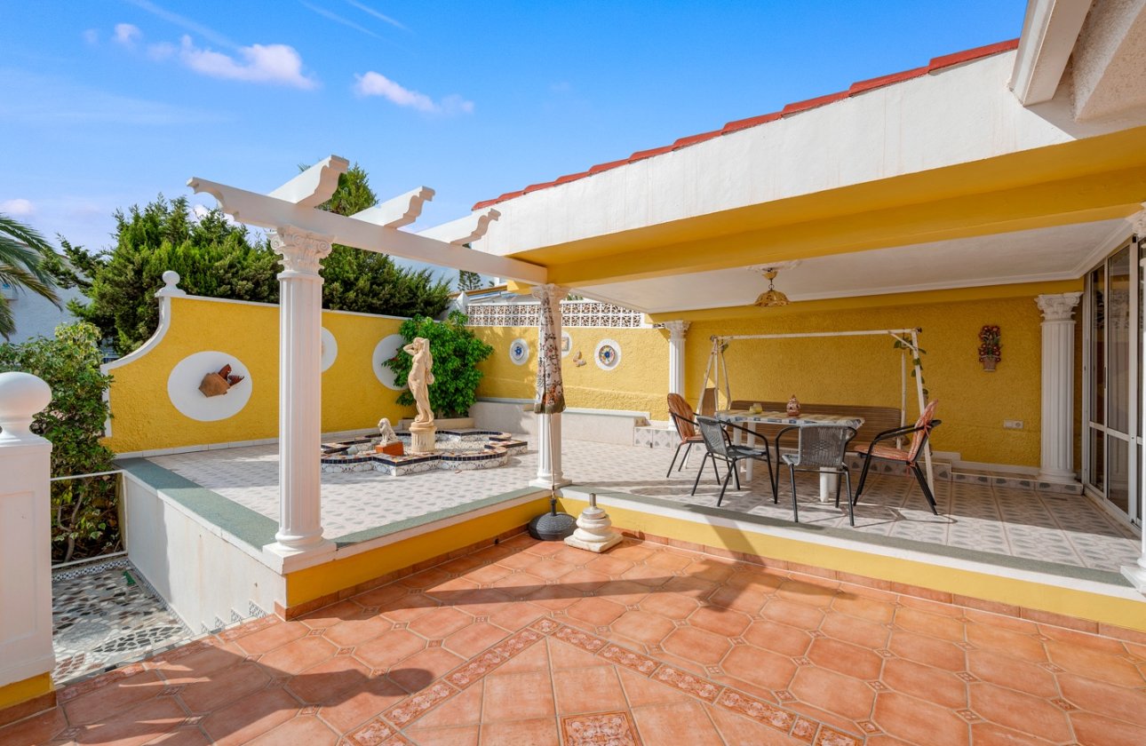 Resale - Villa - Ciudad Quesada - Rojales