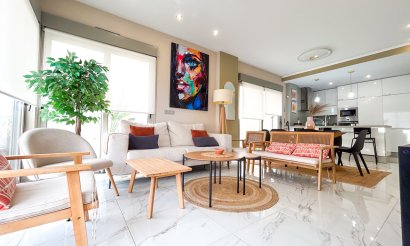 Resale - Villa - Orihuela Costa - Villamartin
