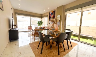 Resale - Villa - Orihuela Costa - Villamartin