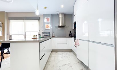 Resale - Villa - Orihuela Costa - Villamartin