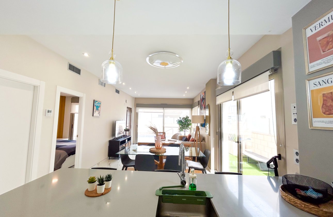 Resale - Villa - Orihuela Costa - Villamartin