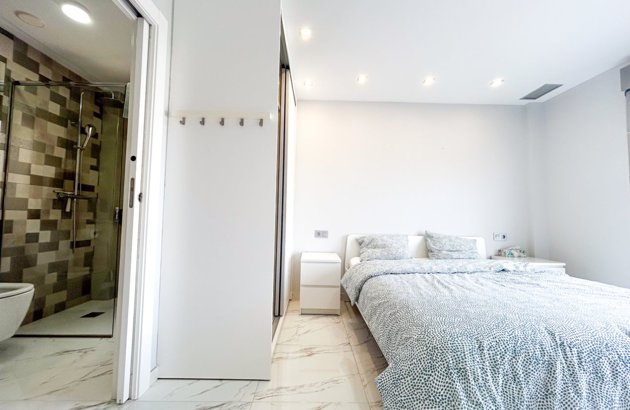 Resale - Villa - Orihuela Costa - Villamartin
