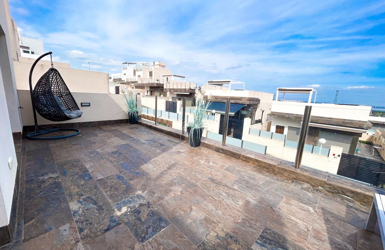 Resale - Villa - Orihuela Costa - Villamartin