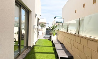 Resale - Villa - Orihuela Costa - Villamartin