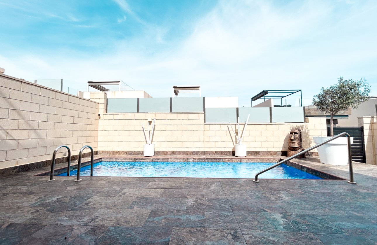 Resale - Villa - Orihuela Costa - Villamartin