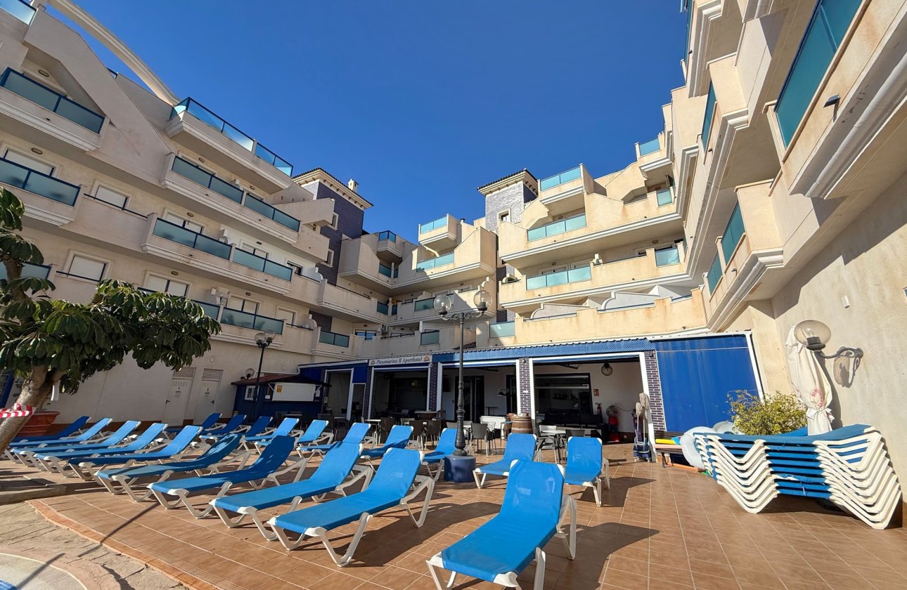 Resale - Apartment / flat - Cabo Roig
