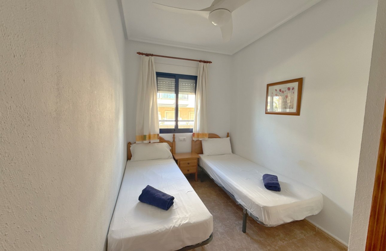 Resale - Apartment / flat - Cabo Roig