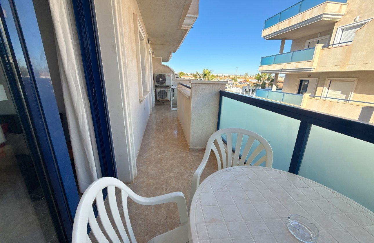 Resale - Apartment / flat - Cabo Roig