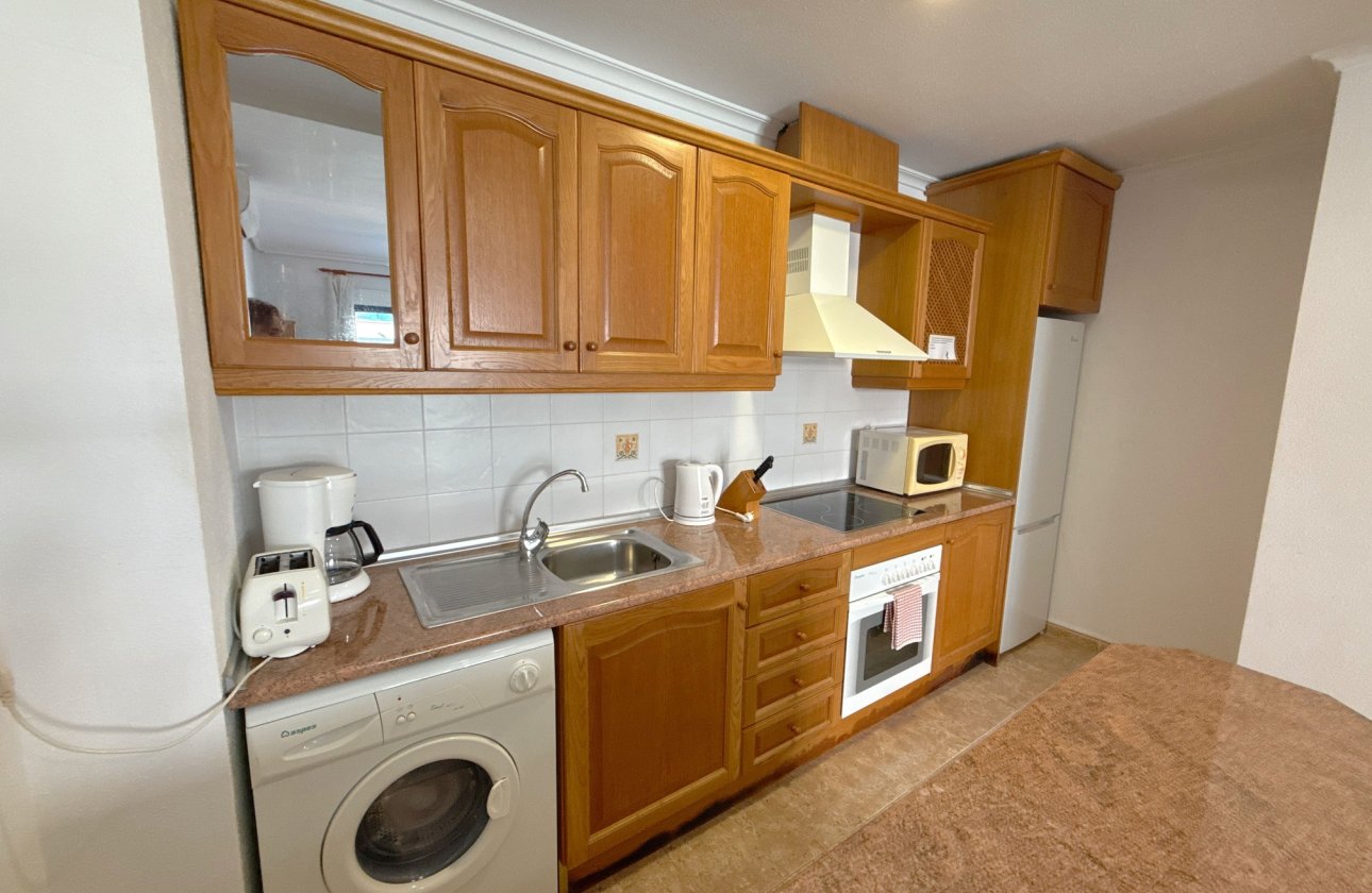 Resale - Apartment / flat - Cabo Roig