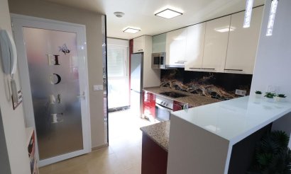 Resale - Apartment / flat - Orihuela Costa - Villamartín-Las Filipinas