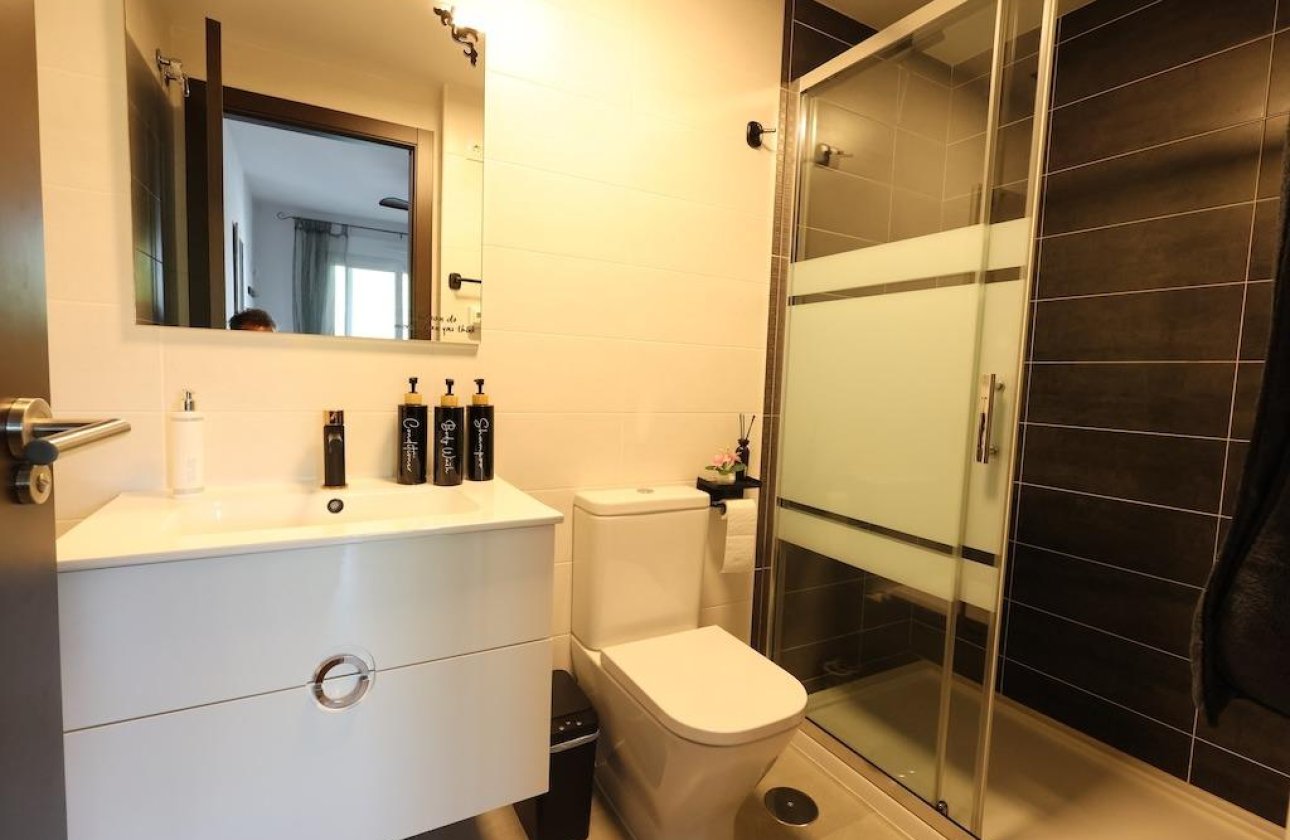 Resale - Apartment / flat - Orihuela Costa - Villamartín-Las Filipinas