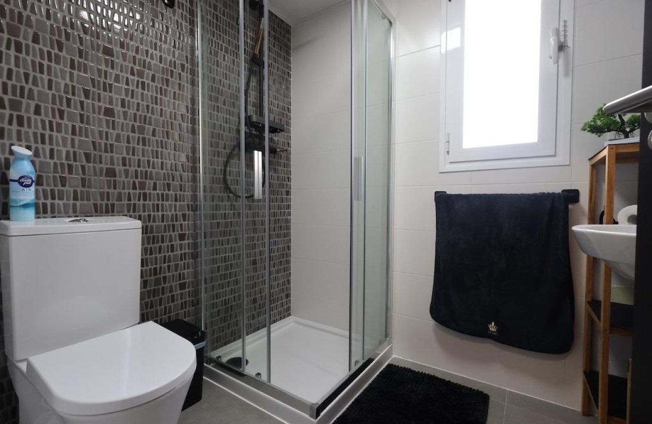 Resale - Apartment / flat - Orihuela Costa - Villamartín-Las Filipinas